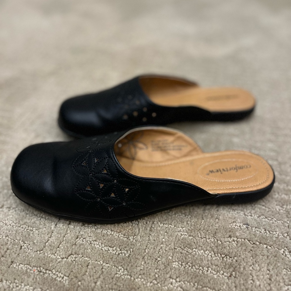 Comfortview Slip Ons